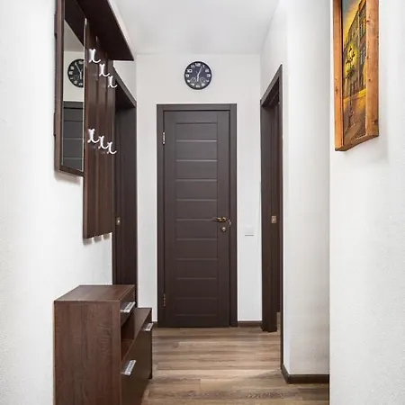 Park Apartment